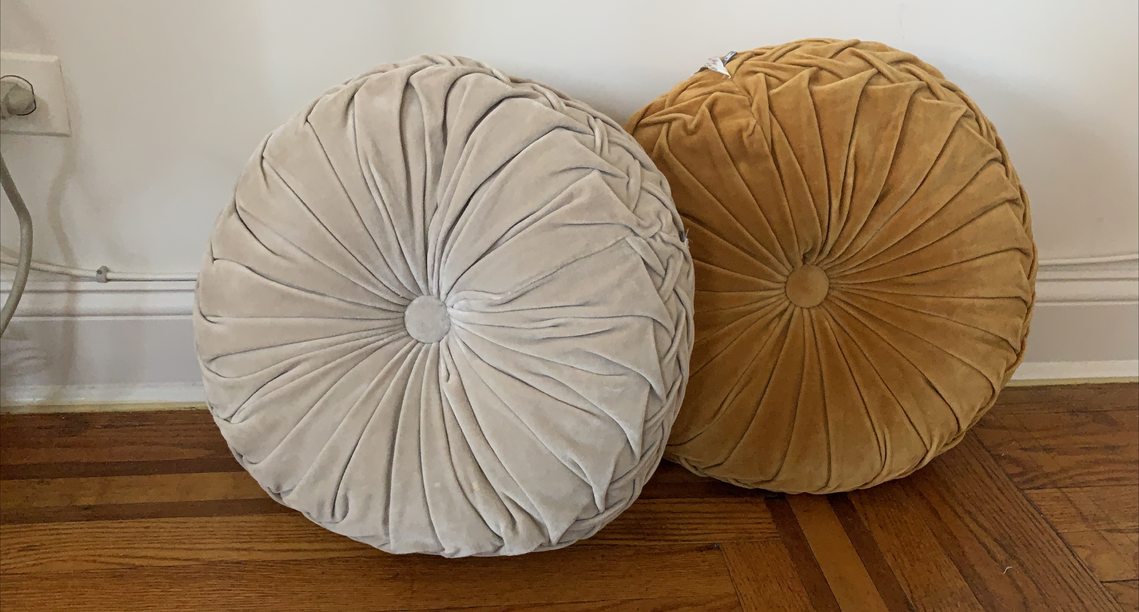 Round Velvet Throw Pillows - Beige & Gold