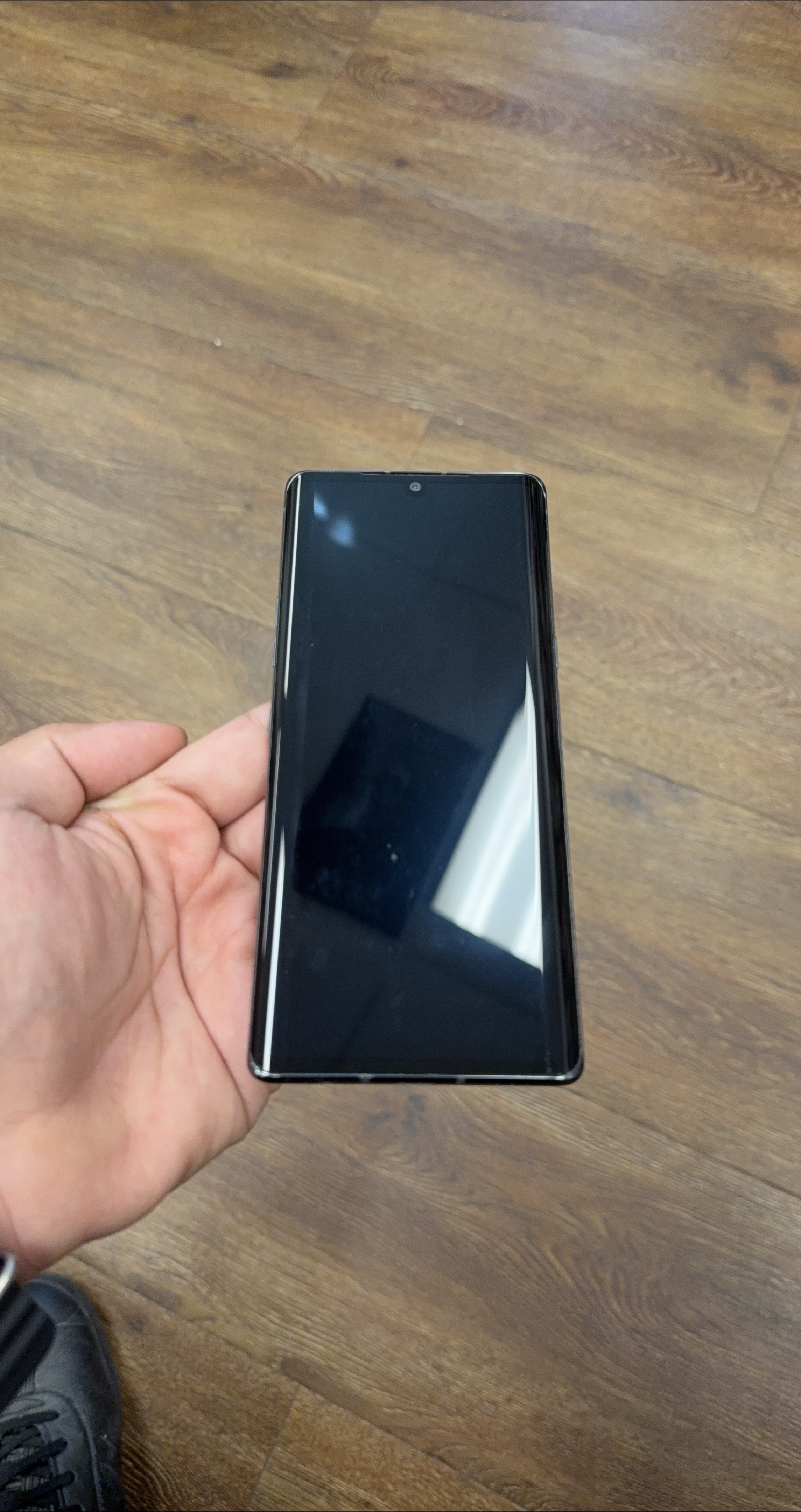 Lg Velvet 5G thumbnail