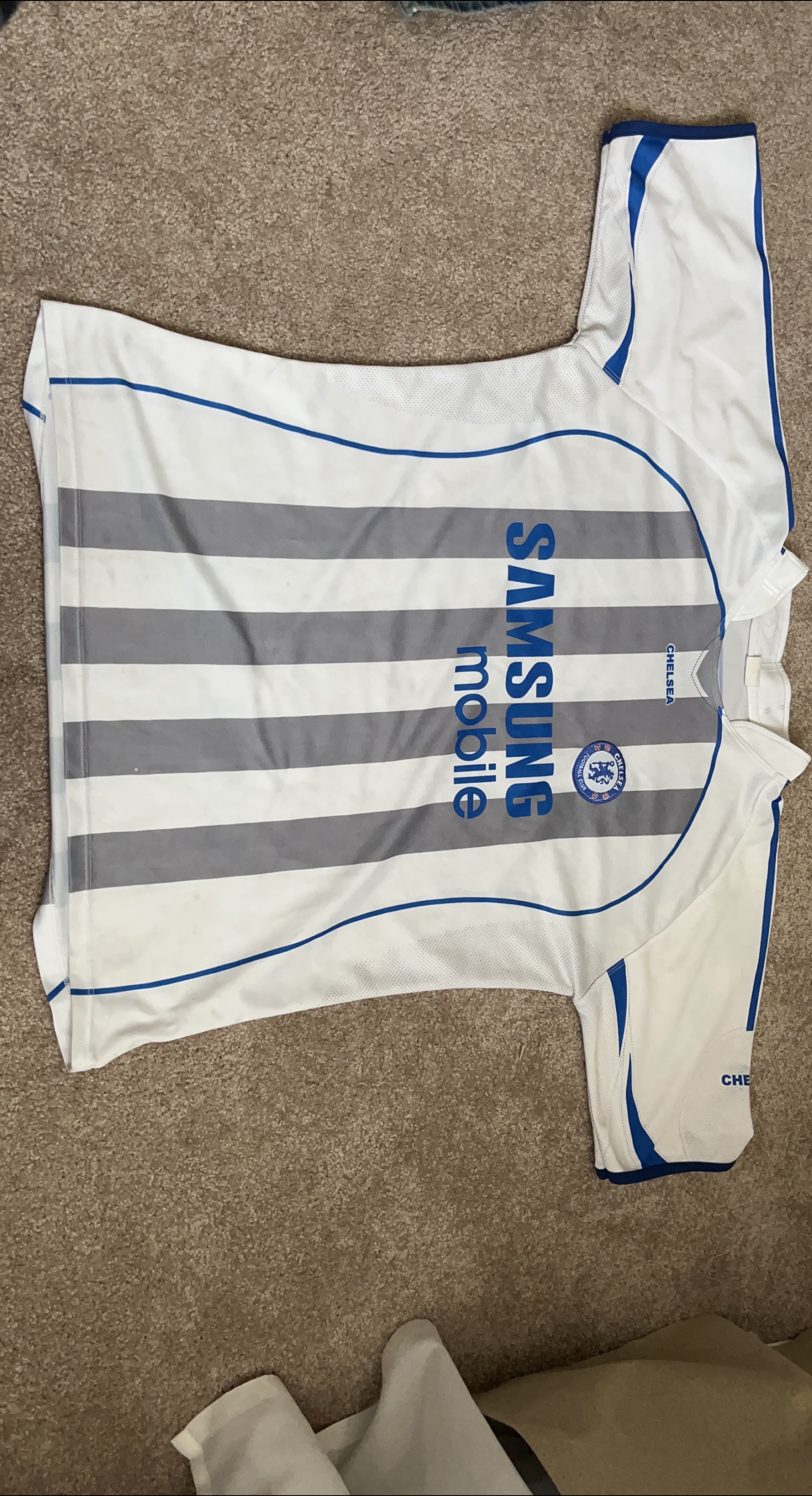 Chelsea Football Club Jersey - White/Gray