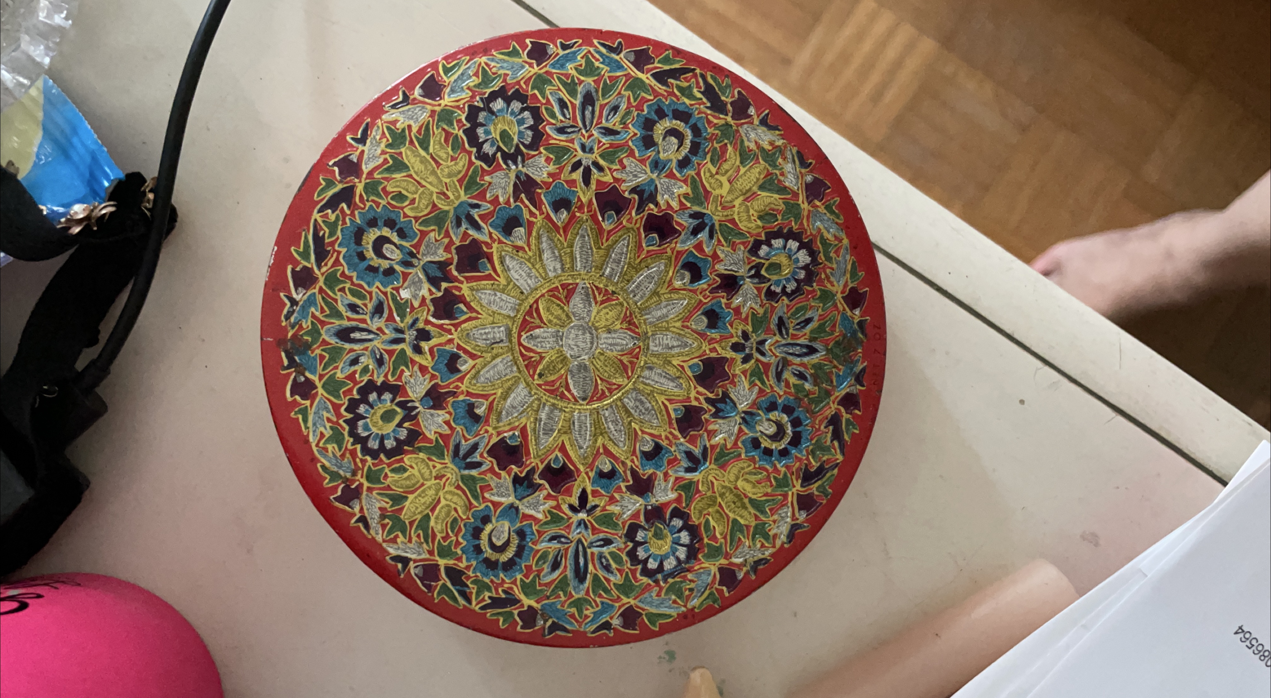 Antique Decorative Round Metal Tin thumbnail
