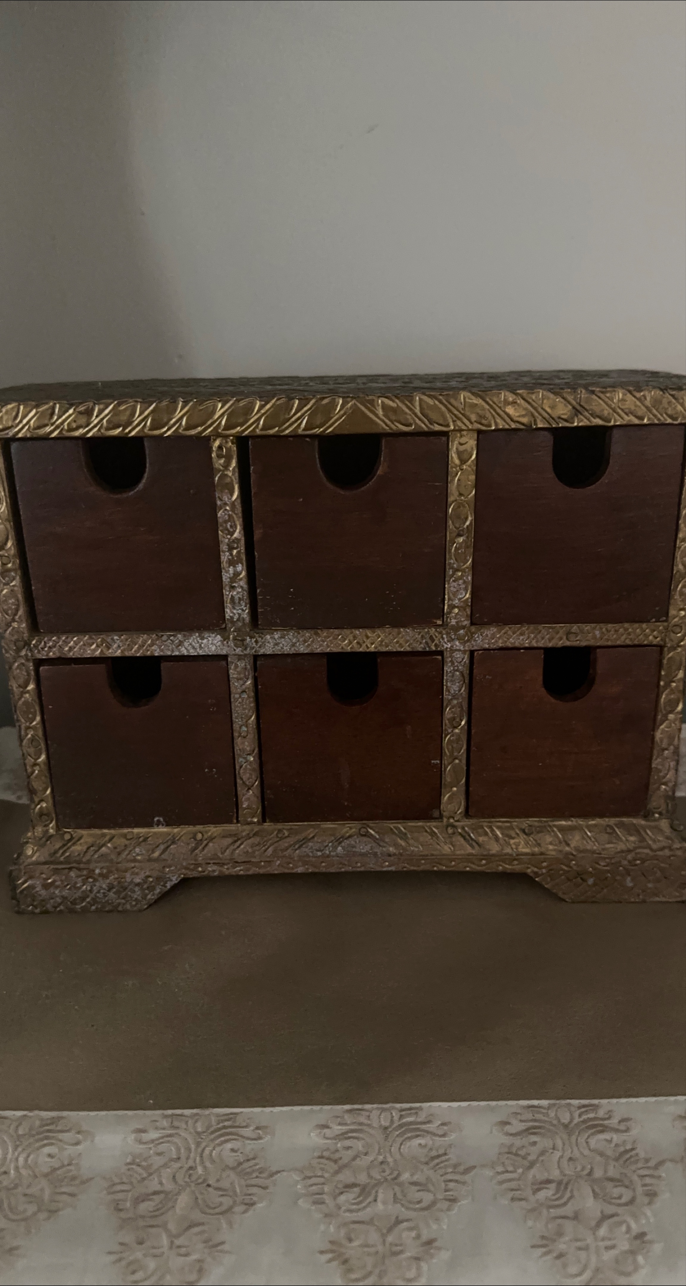Wooden 6-Drawer Decorative Chest thumbnail