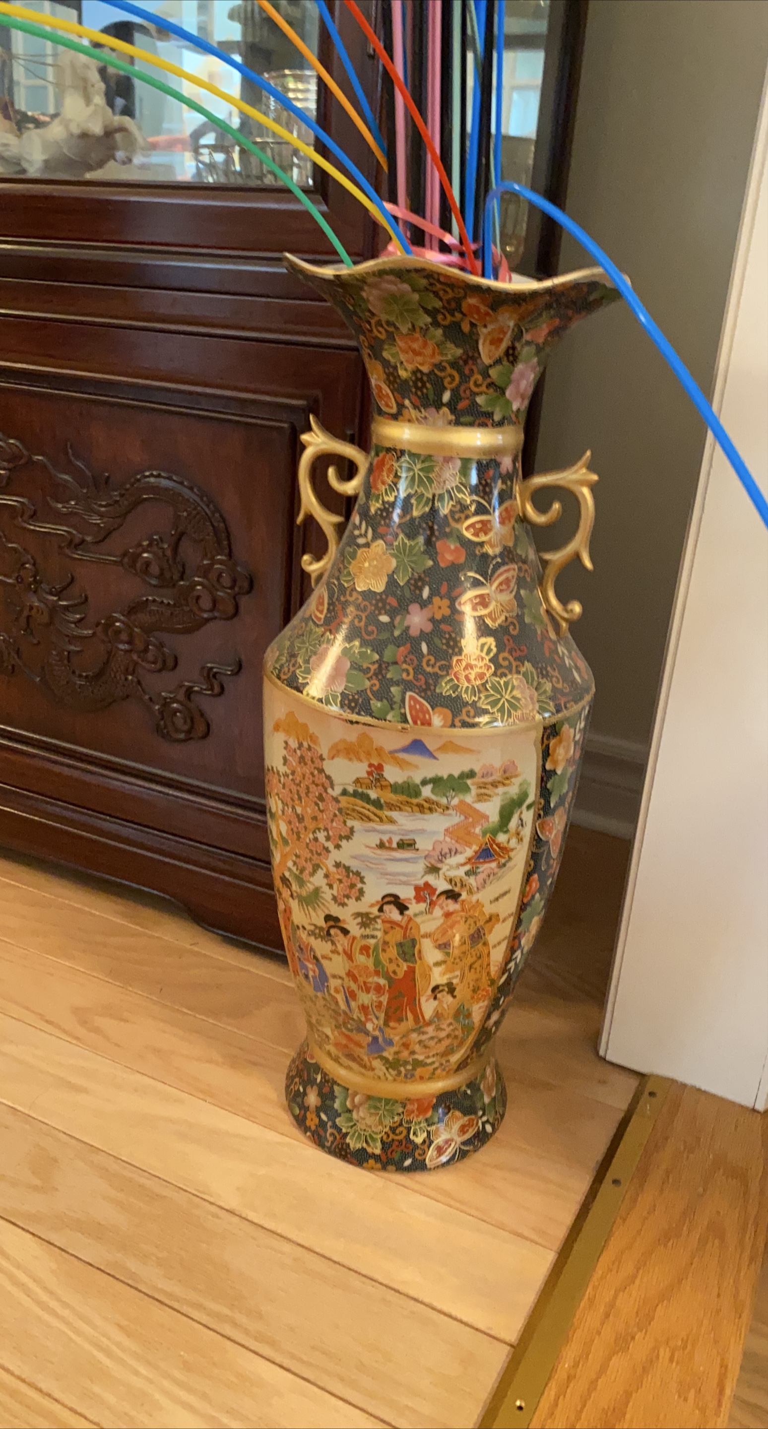Vintage Floral Vase thumbnail