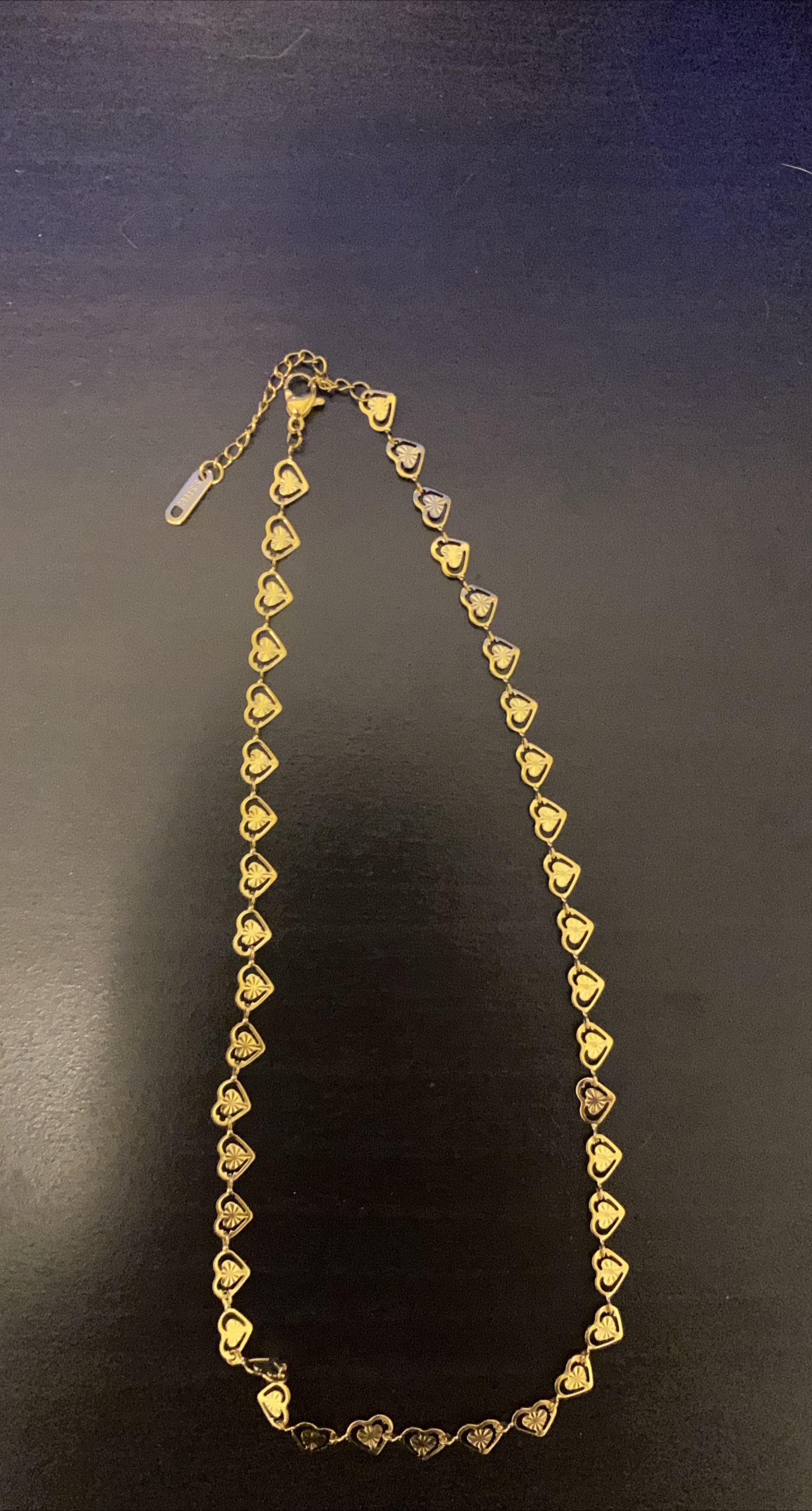 Gold Heart Link Necklace thumbnail