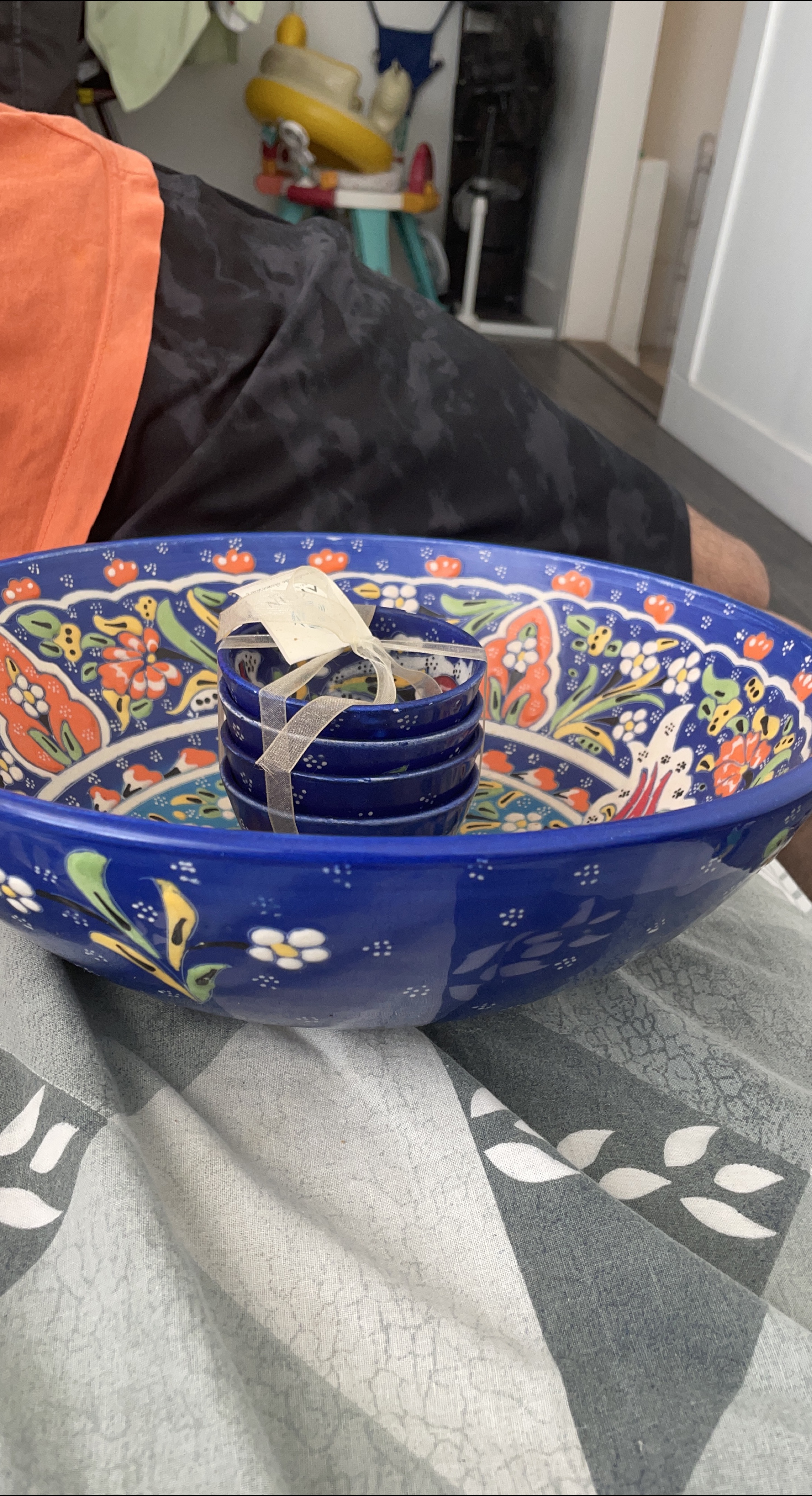 Blue Floral Bowl Set thumbnail