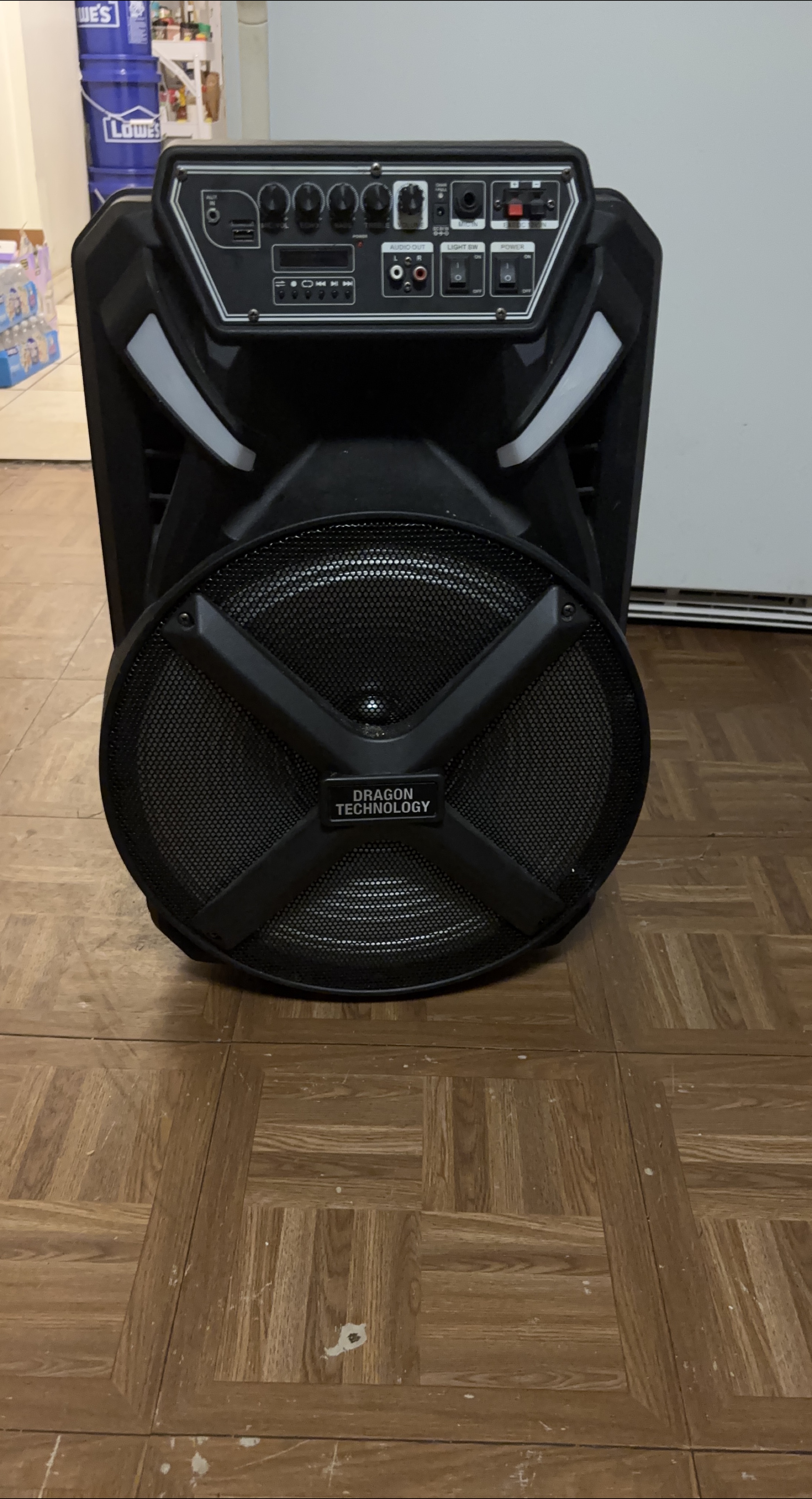 Dragon Technology Speaker