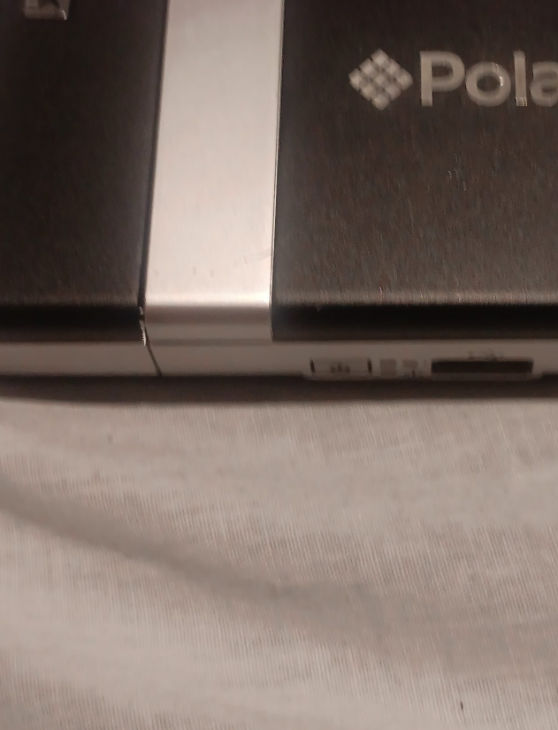 Polaroid OneStep Close Up Camera thumbnail