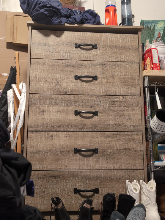 Wood 5-Drawer Dresser