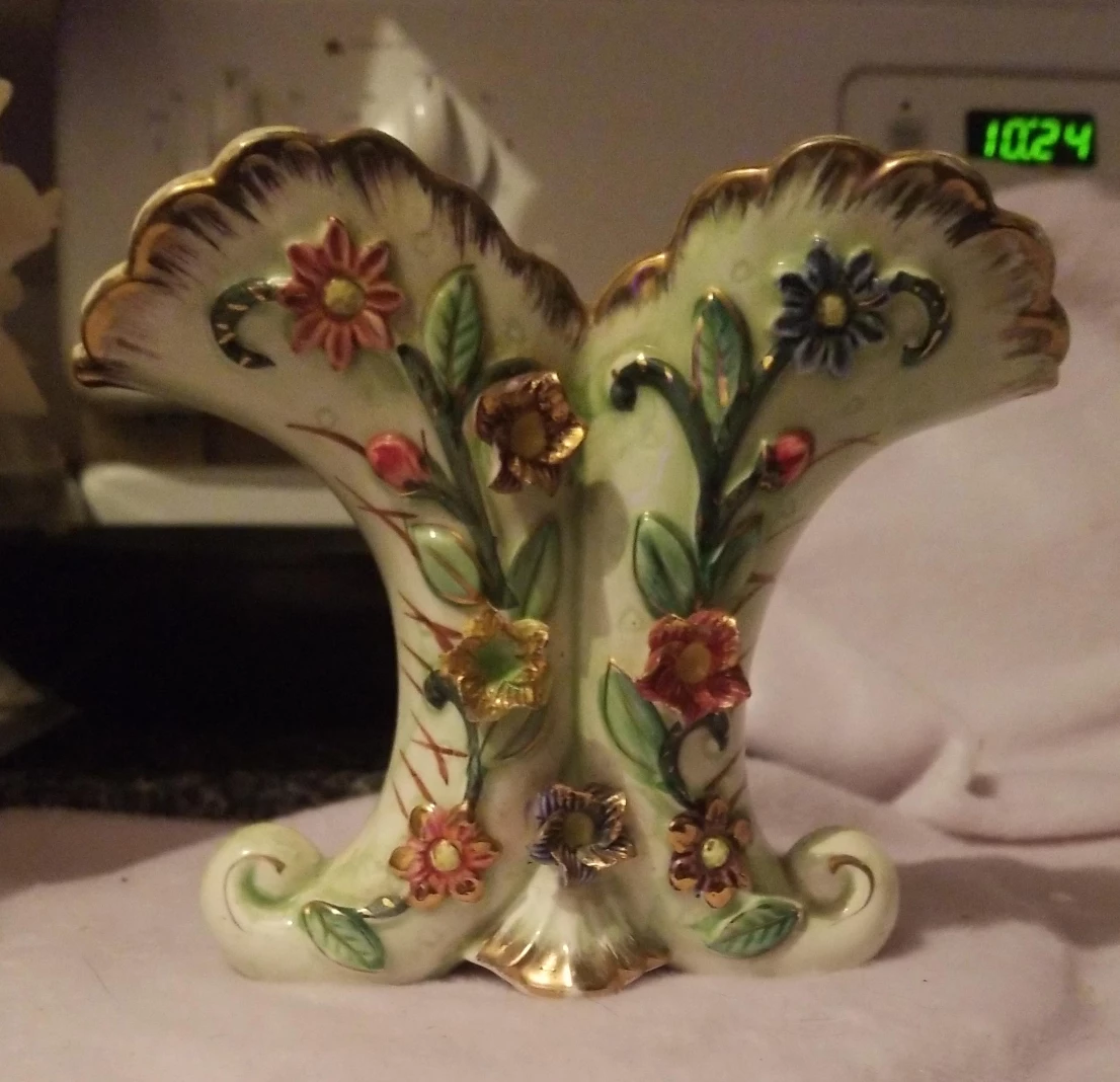 Vintage Floral Vase Made in Japan thumbnail