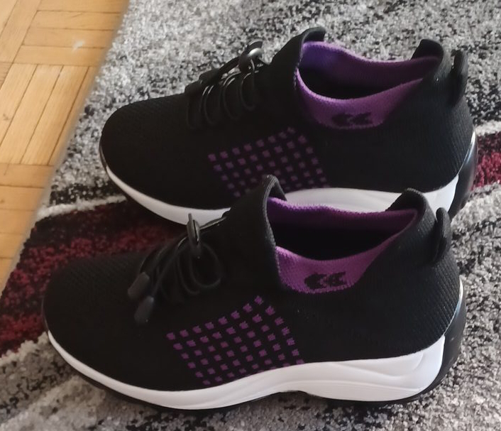 Cloud Comfort Black & Purple Sneakers