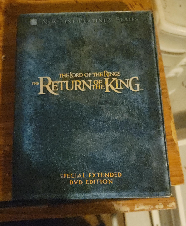 The Lord of the Rings: Return of the King DVD thumbnail
