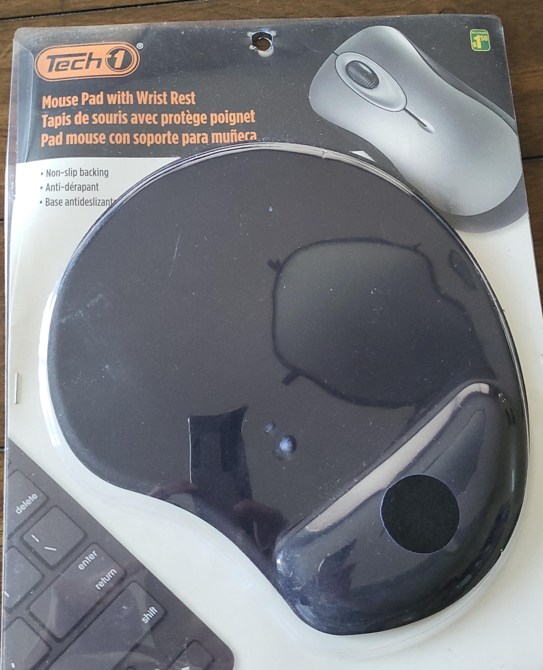 Tech 1 Mouse Pad with Wrist Rest - New! thumbnail