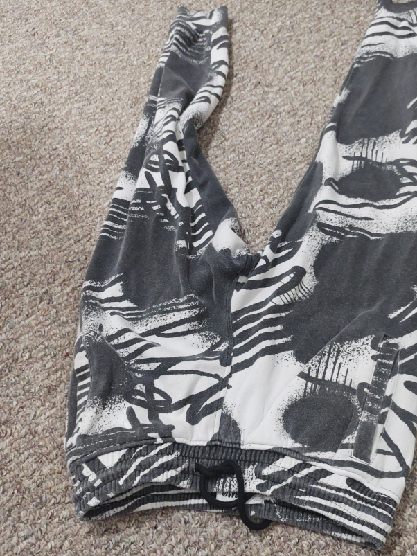 Patterned Grey & White Sweatpants thumbnail