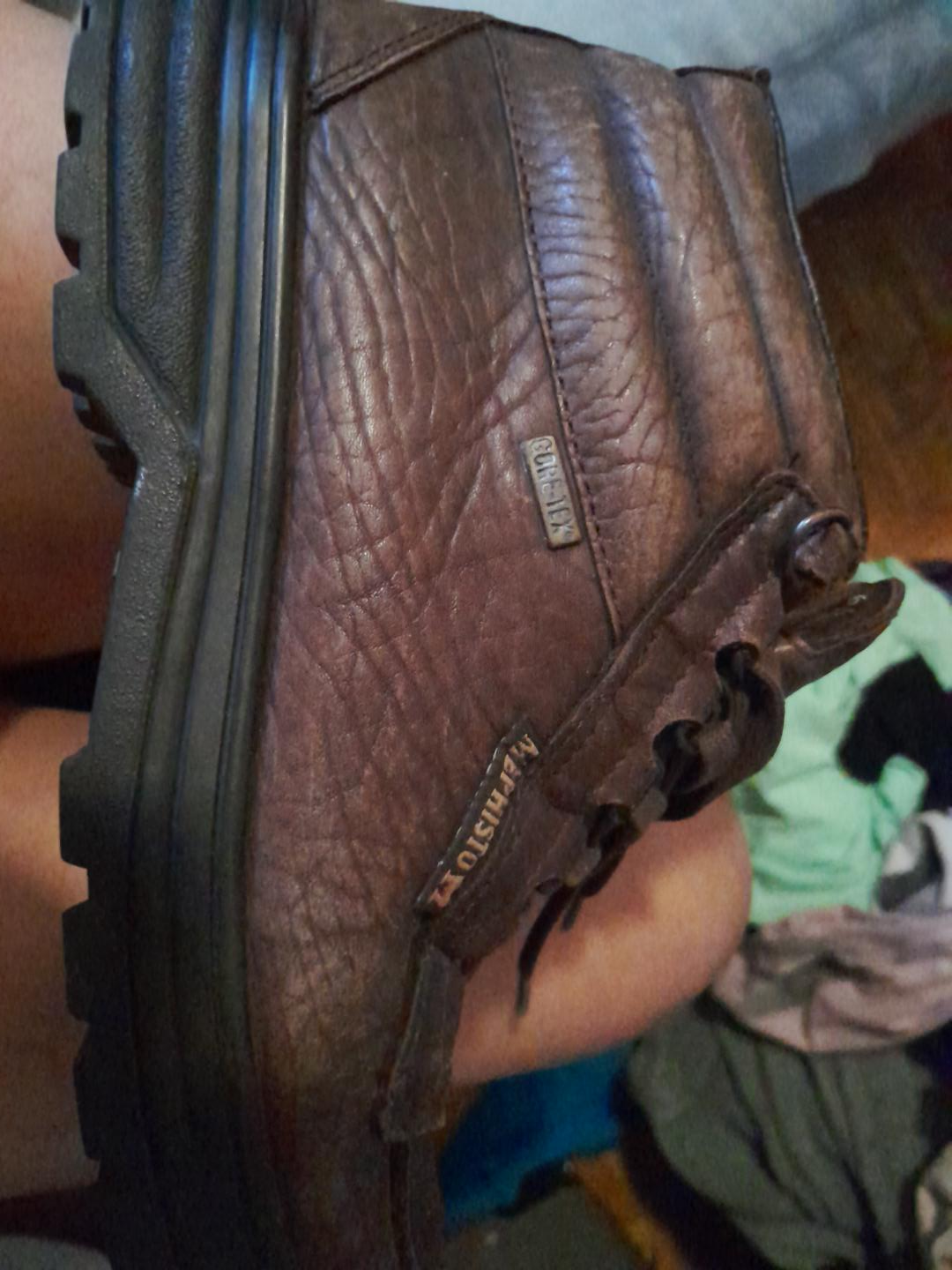 Mephisto Gore-Tex Brown Leather Boots thumbnail
