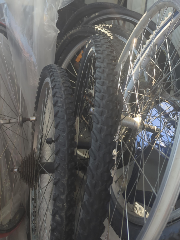 Bike Wheels & Tires - Great Condition thumbnail