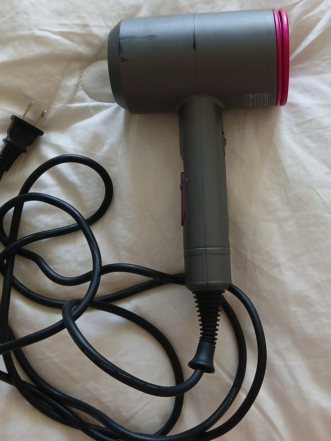 Knock off Dyson Supersonic Hair Dryer - Grey/Pink thumbnail