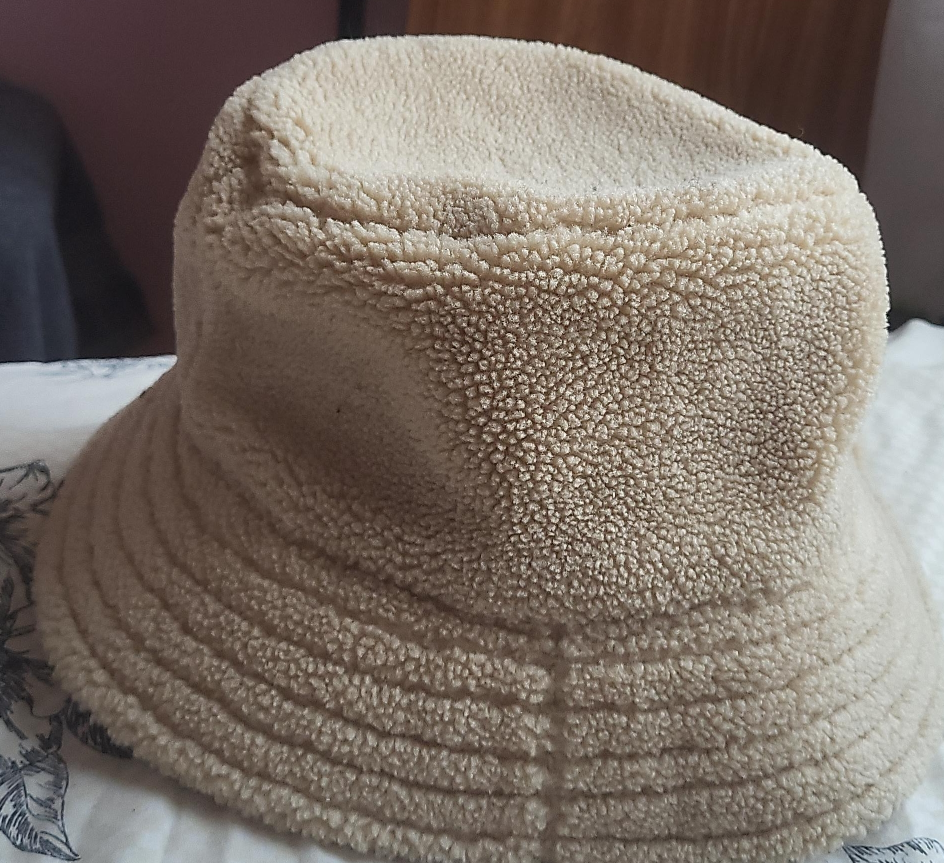 Beige Furry Bucket Hat thumbnail