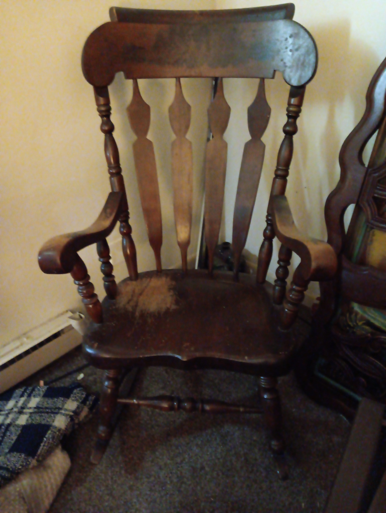 Antique Wooden Rocking Chair thumbnail