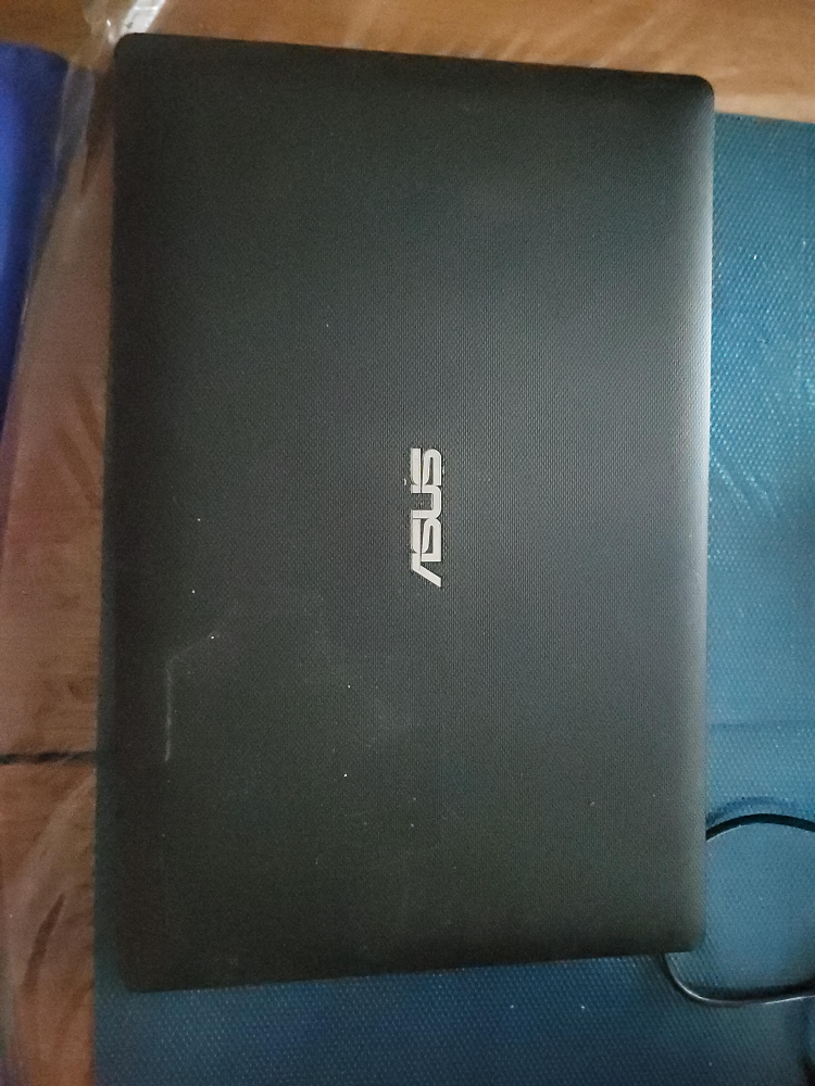 Asus Laptop thumbnail