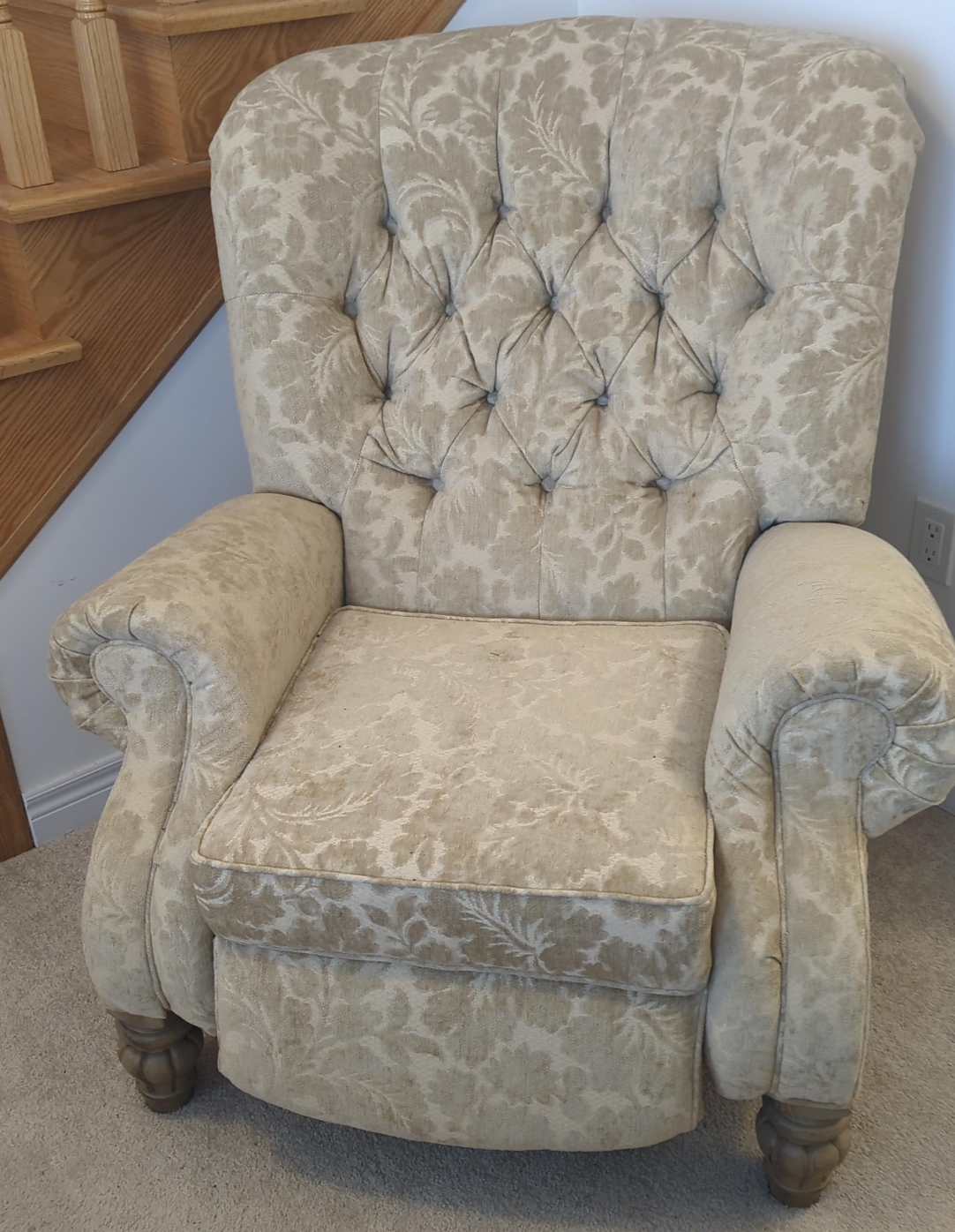 Floral Pattern Recliner Armchair thumbnail