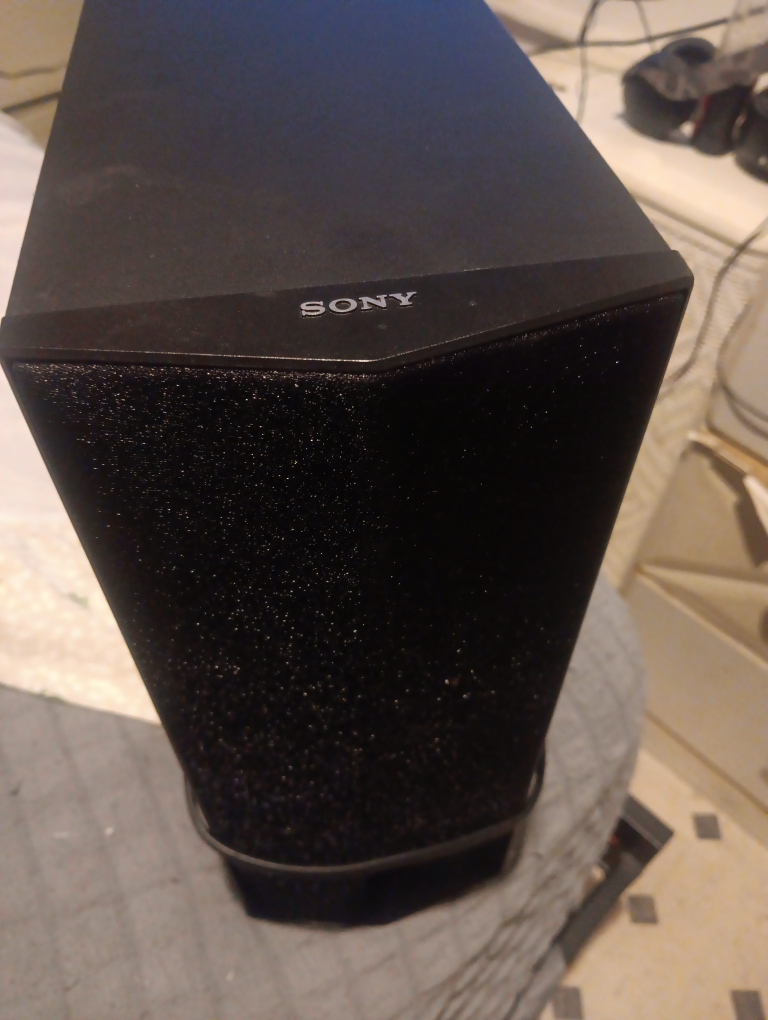 Sony Subwoofer Speaker thumbnail