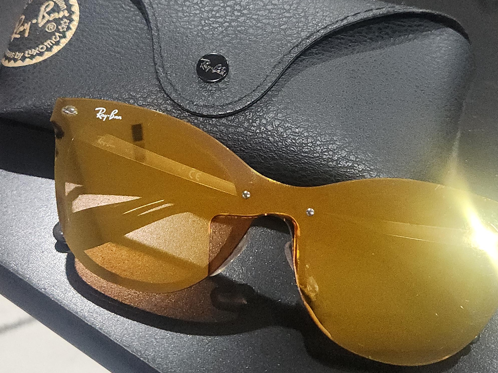Ray-Ban RB 9580-N Sunglasses thumbnail