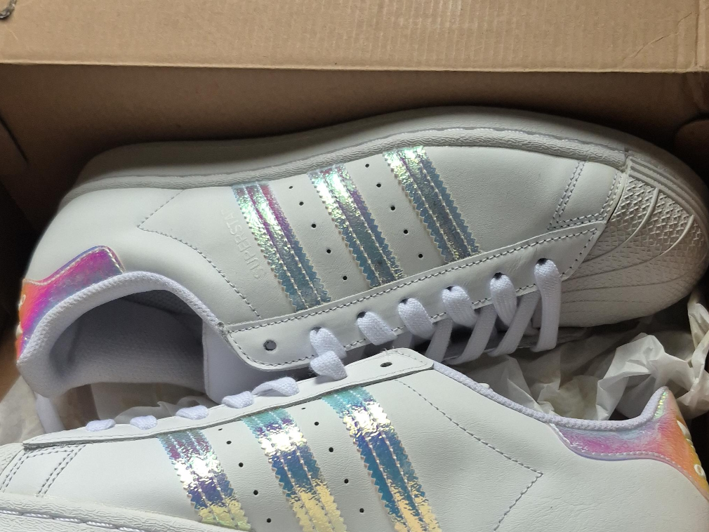 Adidas Superstar J White Iridescent - Size 7 thumbnail