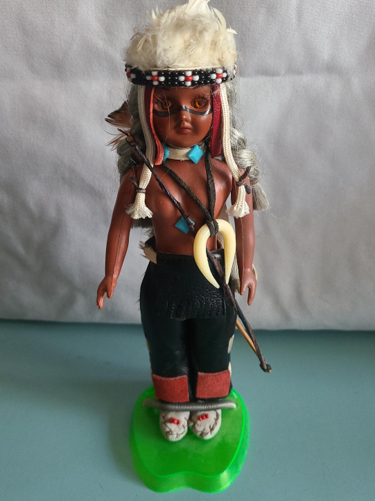 Vintage Native American Doll thumbnail