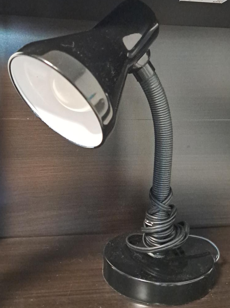 Black Desk Lamp thumbnail
