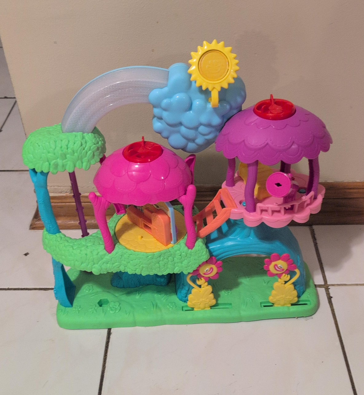 Trolls Dollhouse thumbnail