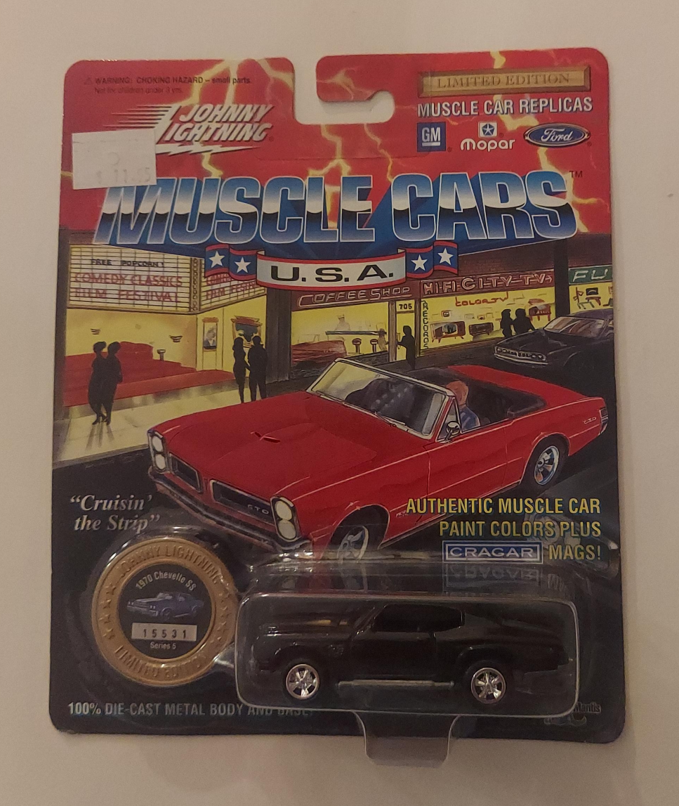 Johnny Lightning 1970 Chevelle SS Muscle Car