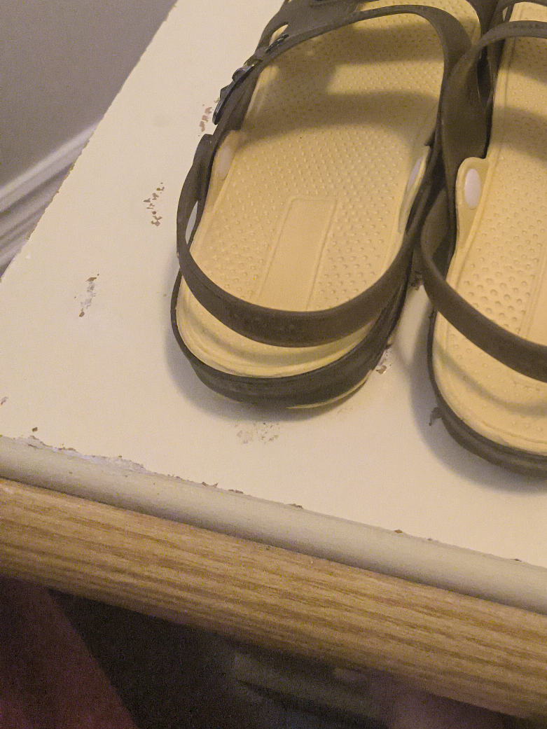Xiangyou Brown Sandals thumbnail