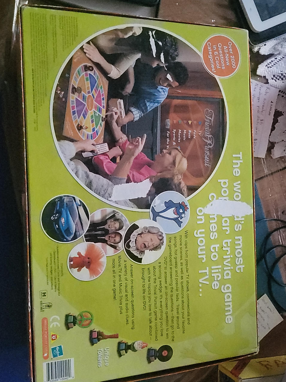 Trivial Pursuit DVD Board Game thumbnail