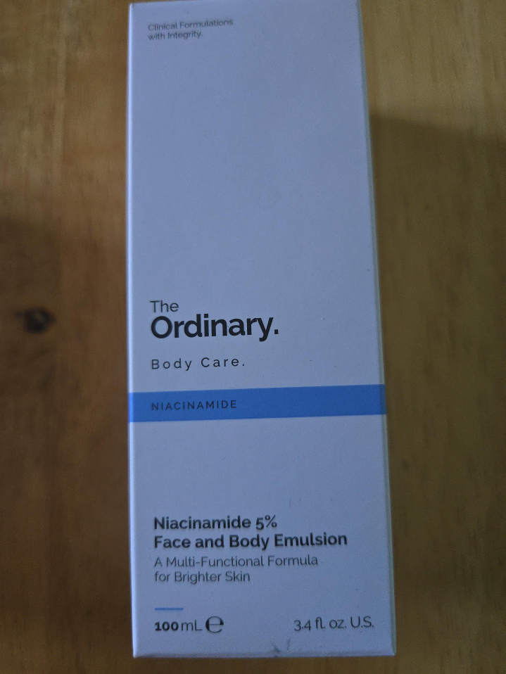 The Ordinary Niacinamide 5% Face and Body Emulsion thumbnail