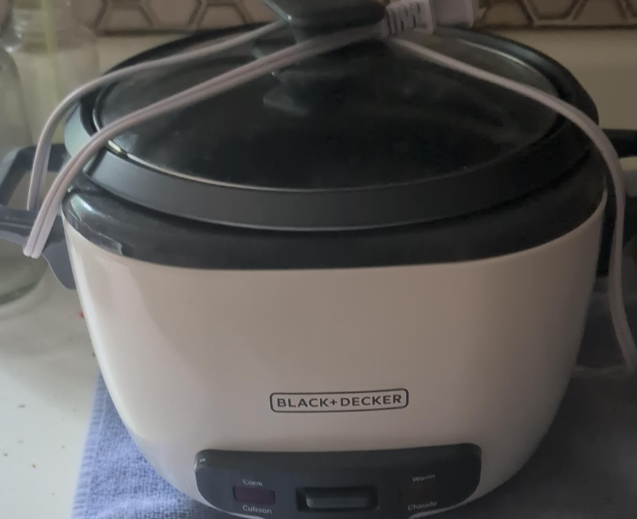 Black+Decker Rice Cooker thumbnail