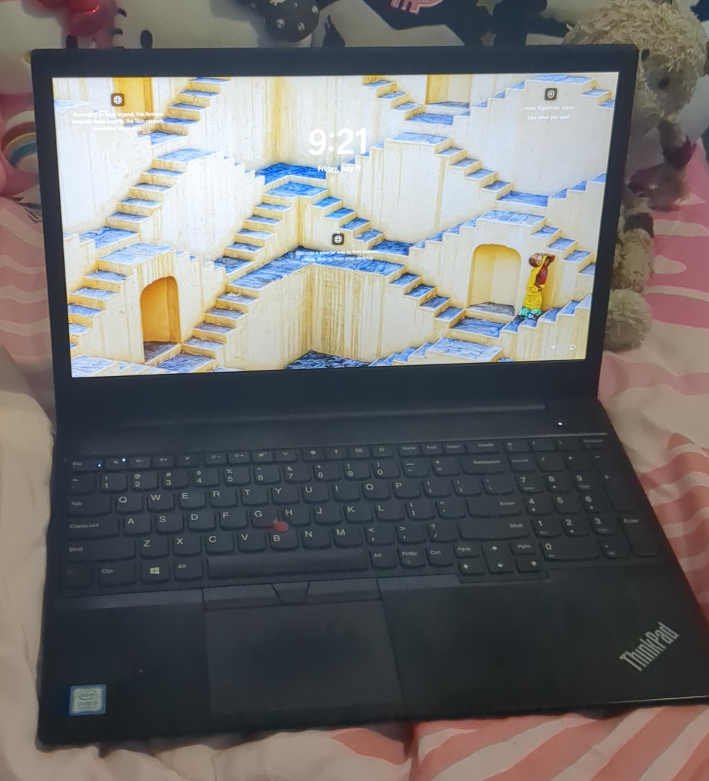 Lenovo ThinkPad Laptop thumbnail