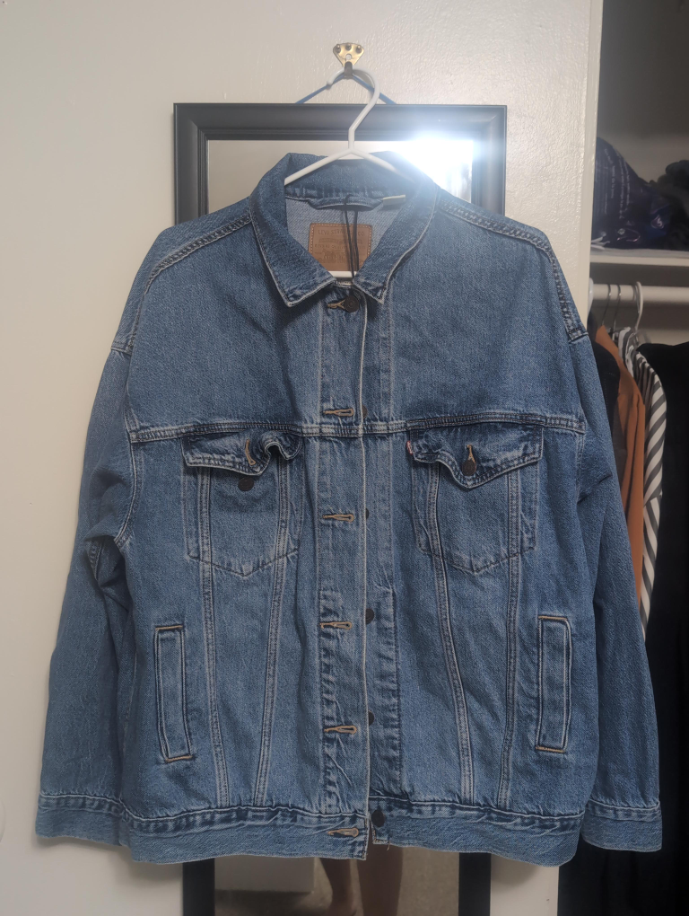 Levi's Denim Trucker Jacket thumbnail