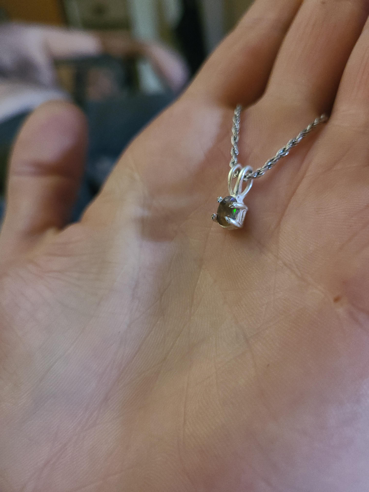 Silver Necklace with Round Pendant thumbnail