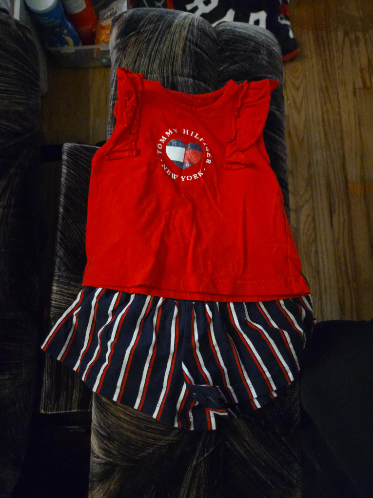Tommy Hilfiger Girls Outfit - Size 2 thumbnail