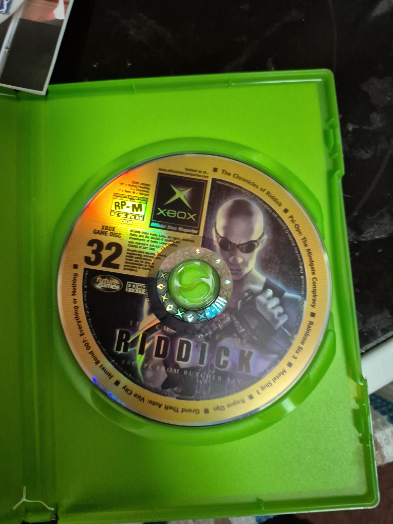 Chronicles of Riddick Xbox Game Disc 🇨🇦