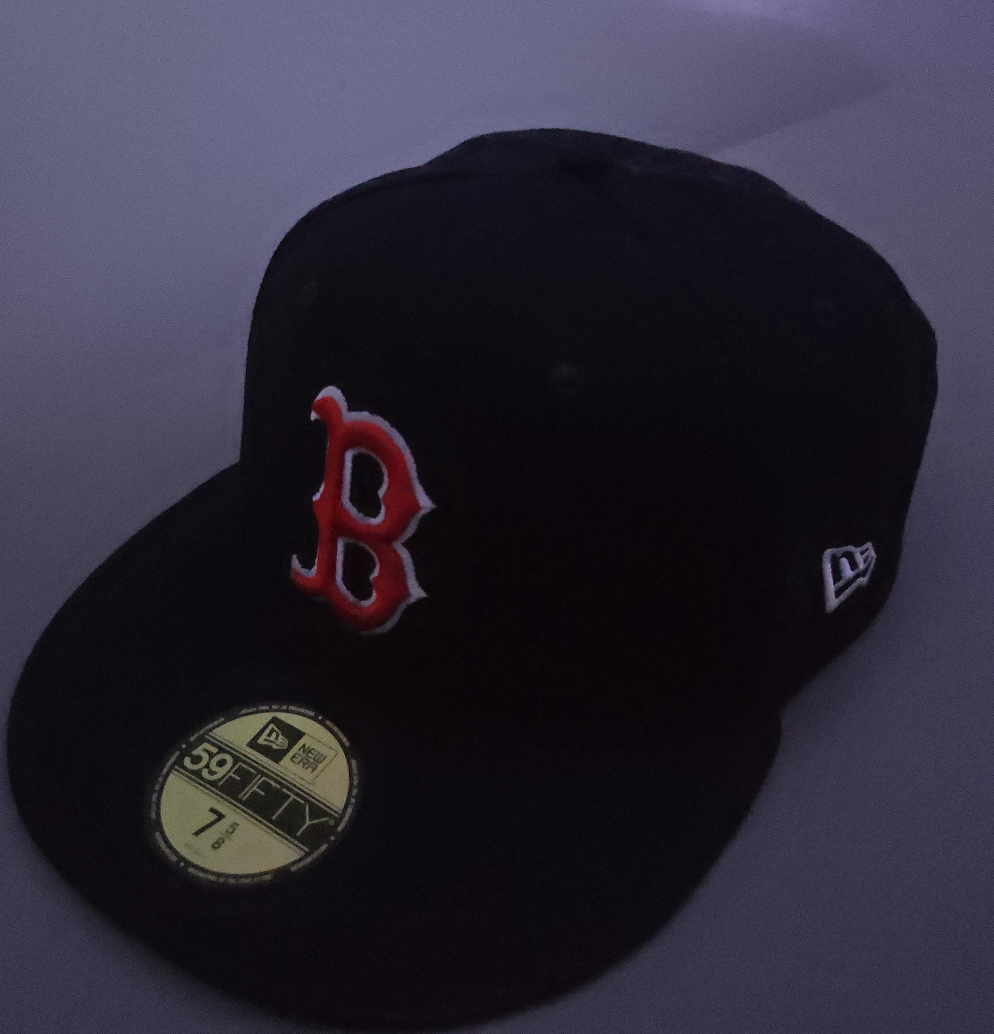 New Era Boston Red Sox 59FIFTY Hat - Size 7 5/8 thumbnail