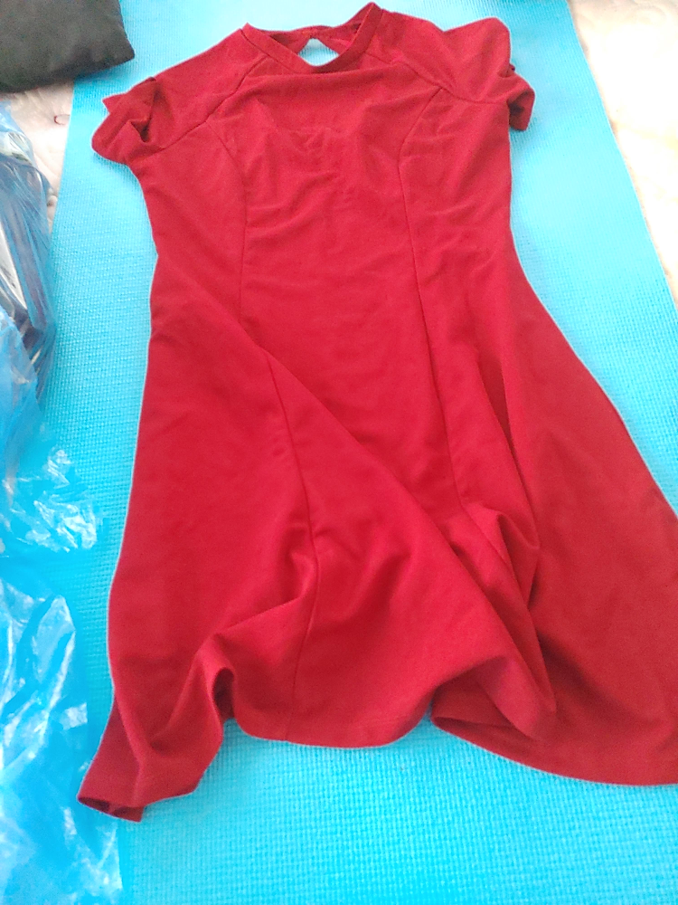 Red Dress thumbnail