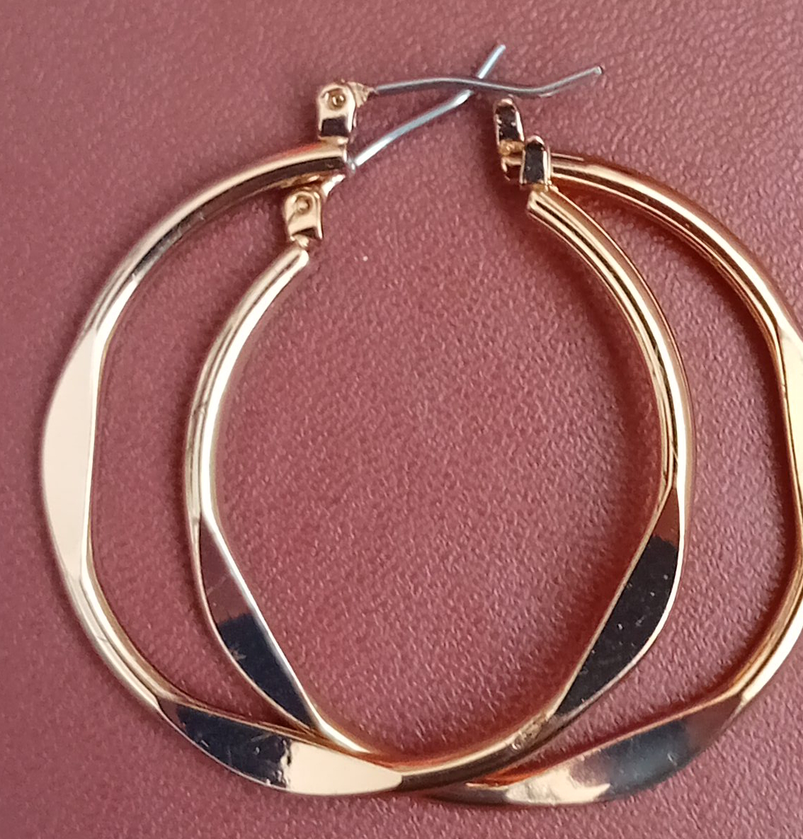 Gold Hoop Earrings thumbnail