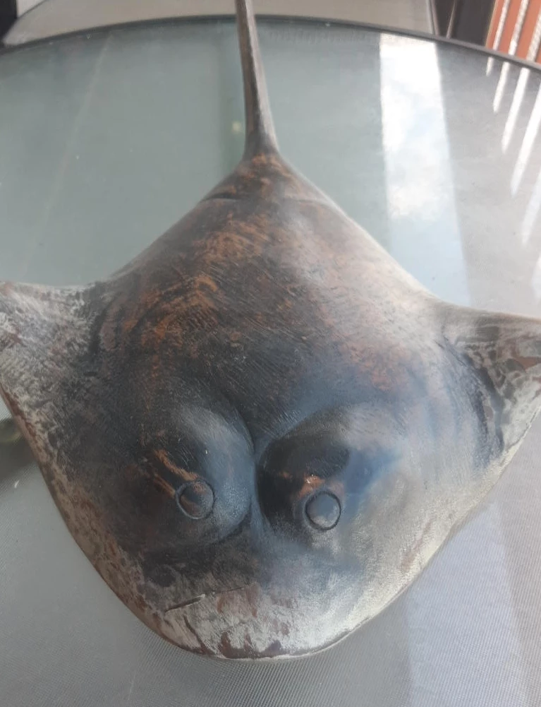 Wooden Stingray Sculpture - photo 2
