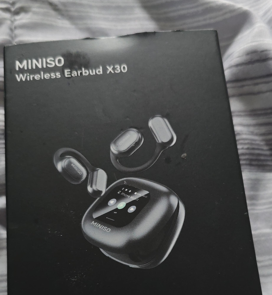 MINISO Wireless Earbud X30 - New in Box thumbnail