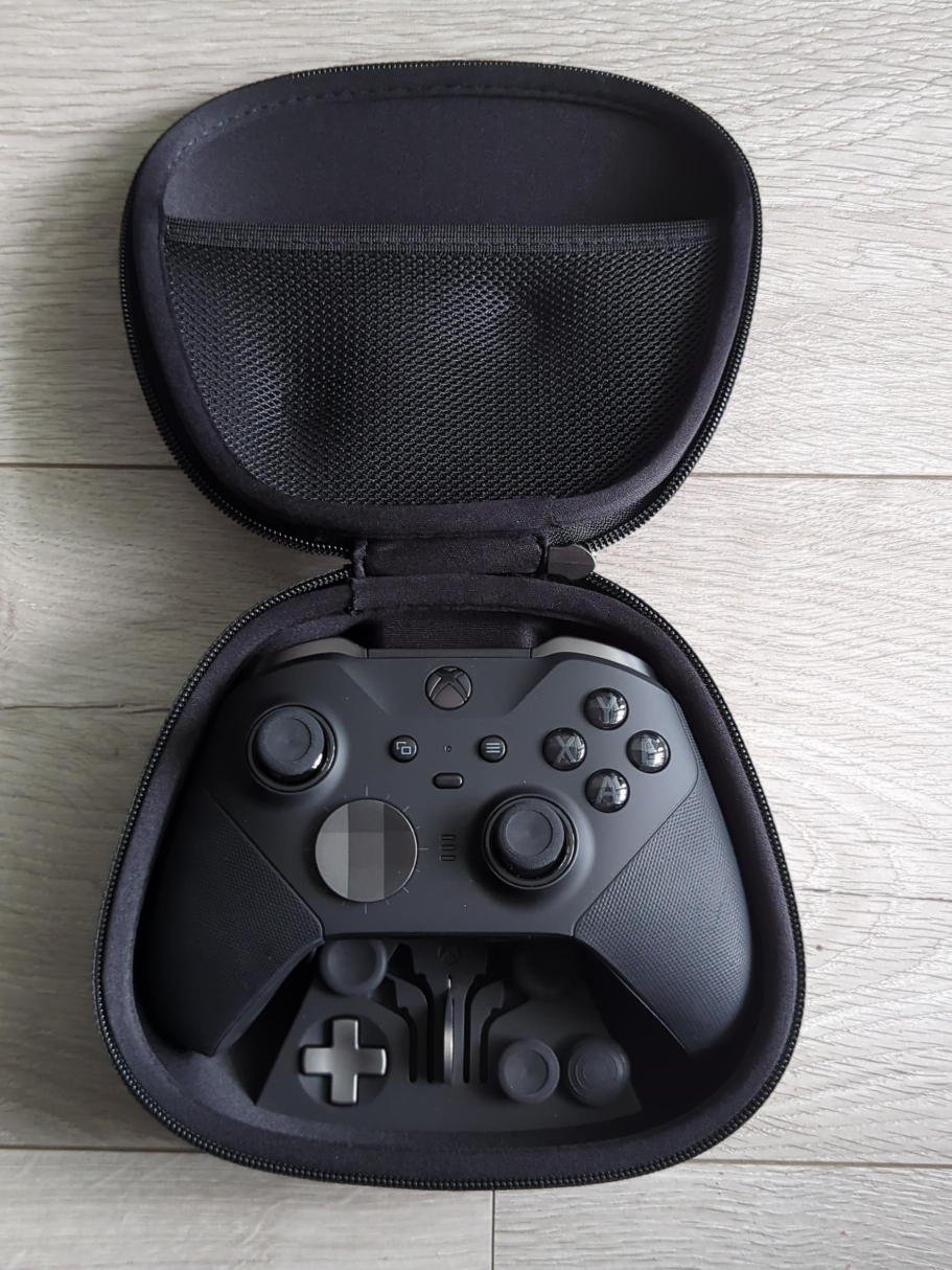 Xbox Elite Series 2 Wireless Controller - Black thumbnail