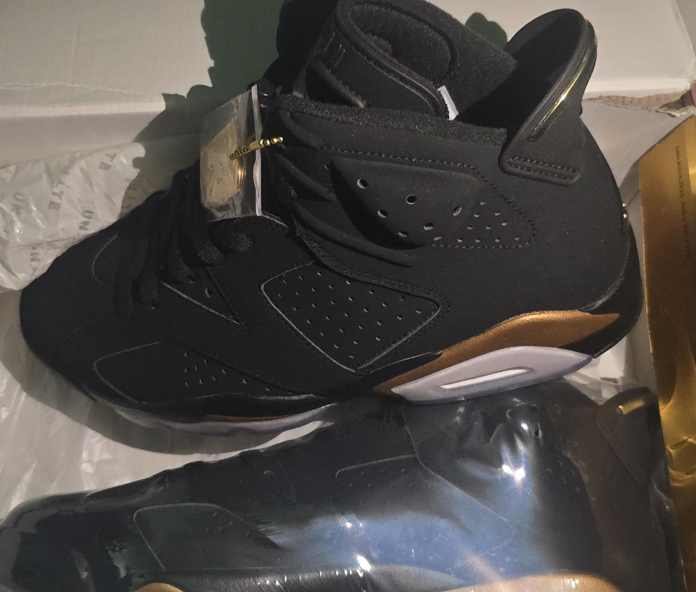 Nike Air Jordan 6 Retro DMP Black/Gold thumbnail