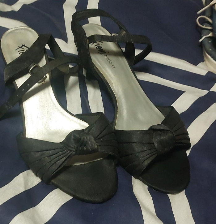 Tiara Night Black Heels thumbnail