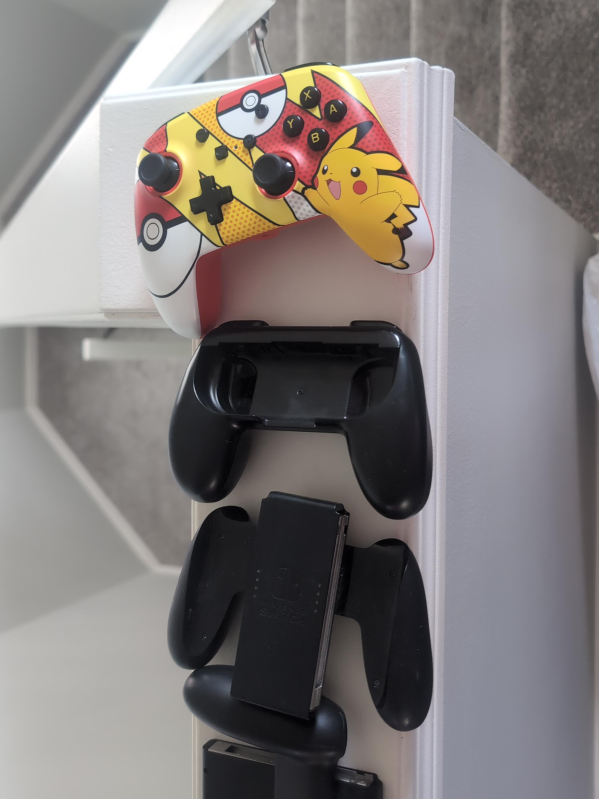Nintendo Switch Pro Controller Pikachu Edition thumbnail
