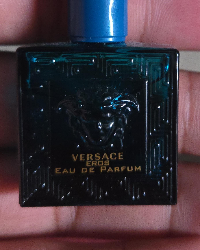 Versace Eros Eau de Parfum thumbnail