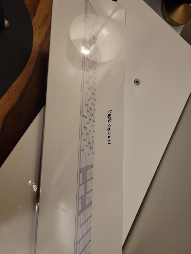 New Apple Magic Keyboard thumbnail